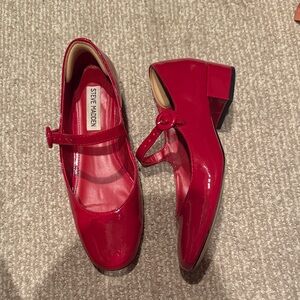 Steve Madden Sessily Pump Glossy Red Mary Jane Flats